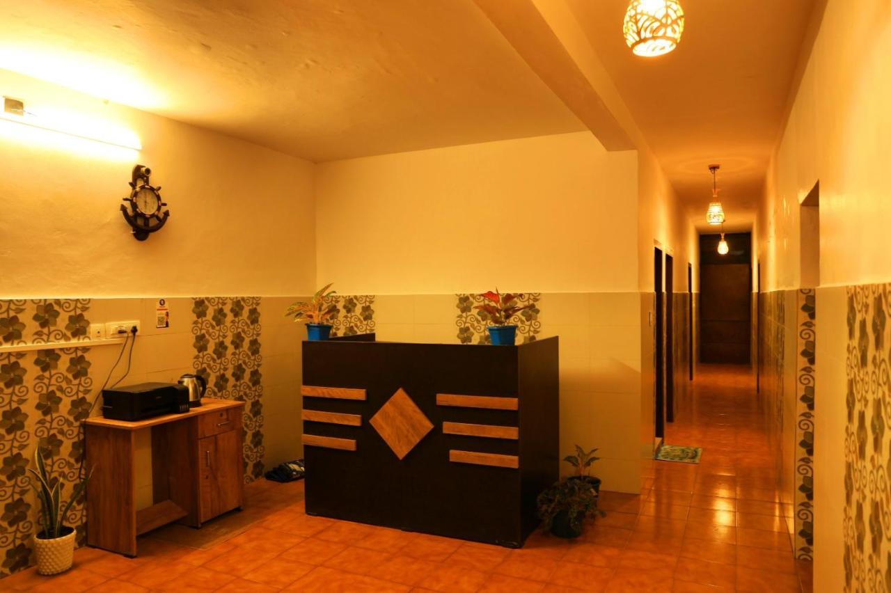 Green View Holiday Home Витири Екстериор снимка